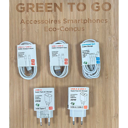 EASY TO GO GREEN DISPLAY AVEC ASSORTIMENT CHARGE ET MOBILITE